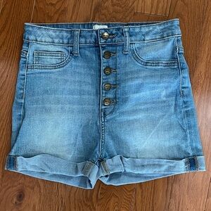 Sneck Peek High‎ Rise Jean Shorts